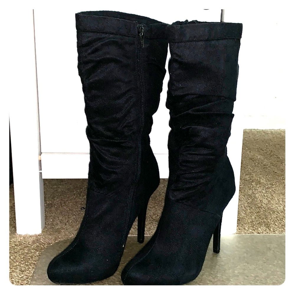 Black high heeled boots